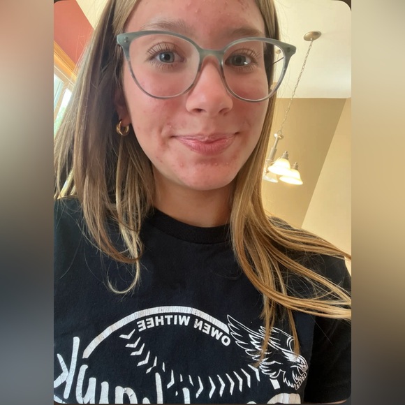 Meet your Posher, Riah - Picture 1 of 1